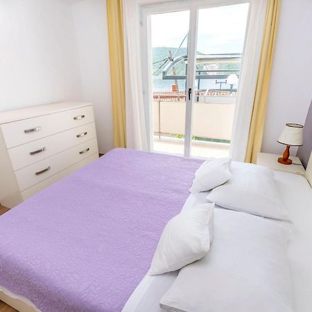 Apartments Zivana Primosten Room photo
